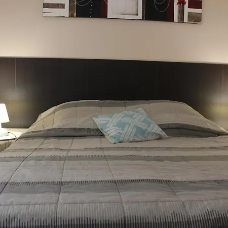 Alma, Face Aux Thermes Apartment *