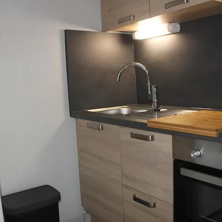 Apartment Alma, Face Aux Thermes Chatel-Guyon