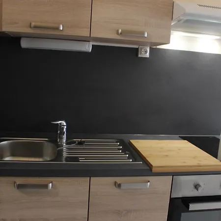 Alma, Face Aux Thermes シャテルギュイヨン